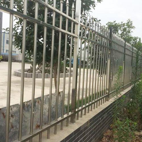 航丰厂家直销 不锈钢护栏 不锈钢围栏 不锈钢复合管 安全围栏护栏 质