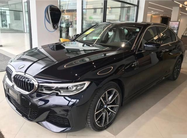 33万元买宝马320li运动版车主拿着发票联后忍俊不禁