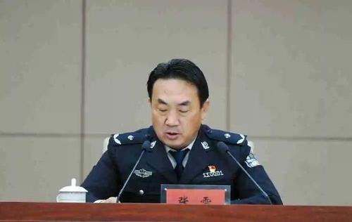 哈密市公安局组织开展"坚持政治建警全面从严治警"