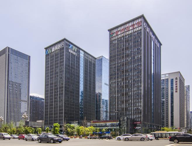 其他 新希望国际  65-65 元/m月             王岺燕wanglingyan 成都