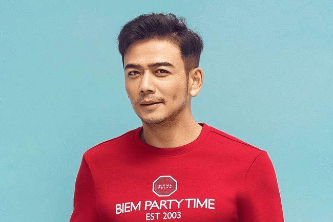 "小包总"杨烁太爱紧身装,好身材就是要展示,男性荷尔蒙爆棚