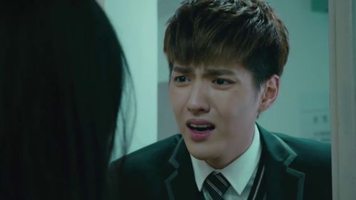 【尬电影】再现吴亦凡《致青春2》里的尬演技 演技是有点尴尬不过够帅