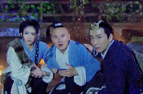 杨棋珺《石敢当》演技自然 被称最萌"压寨夫人"