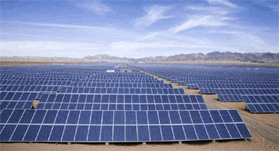 整个电站只有30个运维人员,相比传统光伏电站,每年运维人工成本节省达