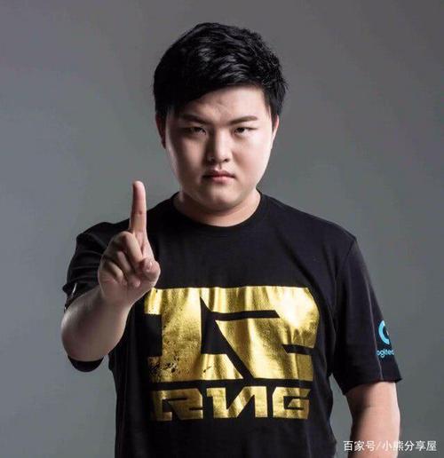 英雄联盟职业adc uzi正式宣布退役,一代传奇正式拉下