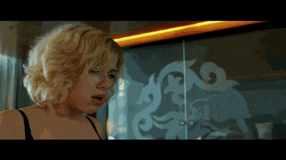 寡姐的性感果体,还是没能拯救这部科幻片!但是