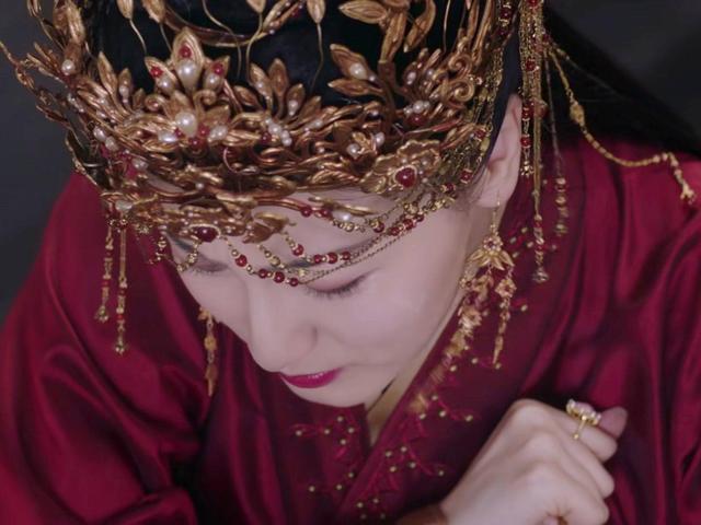 杨幂和陈伟霆领衔主演的《斛珠夫人》已经播出很长一段时间了,最新的