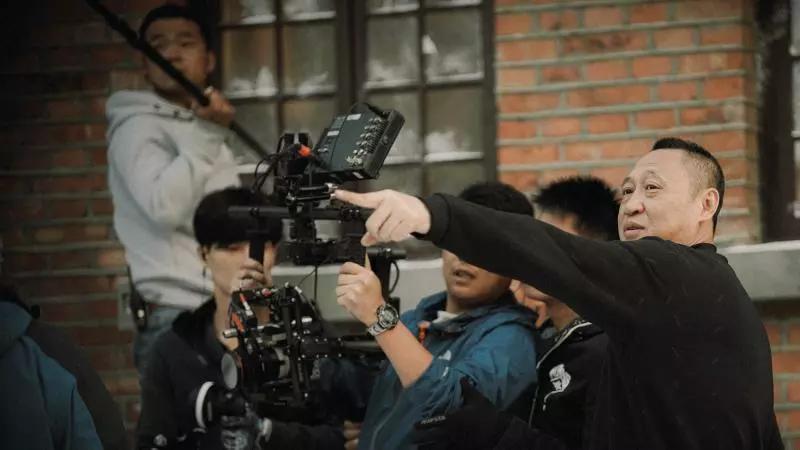 《爱情的边疆》荧屏热播 导演毛卫宁:守住了寂寞,才拥住了繁华