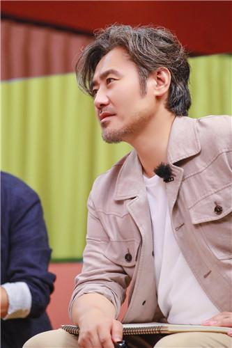 吴秀波坠马 《我们来了》状况连连关之琳也未能幸免