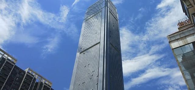 广东惠州淡水最高的楼,高253米的诚杰壹中心,淡水的地标建筑