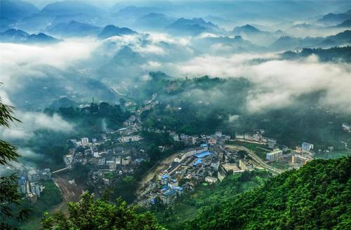 屏山县摄影家协会关于征集"屏山十二景"摄影作品的启事