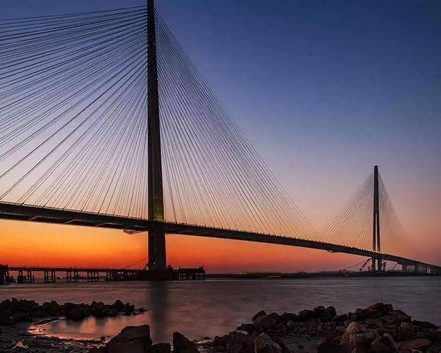 在芜湖,我走过的桥比你走过的路还多!