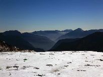 夹金山图片
