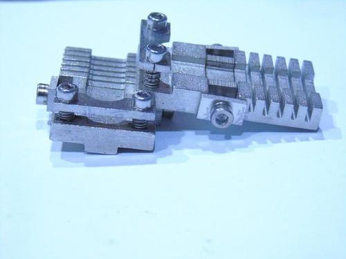 夹持钥匙工具 包邮精制配钥匙机多功能辅助汽车民用钥匙万能夹具