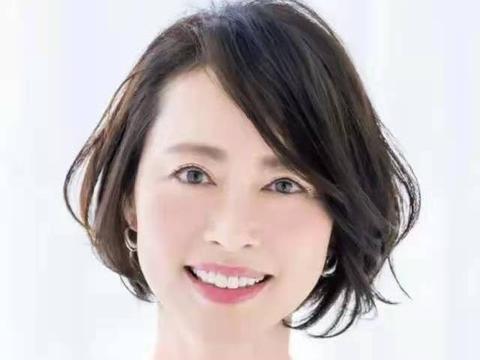 50岁阿姨做什么发型有气质显年轻?四个减龄发型公式,非常实用