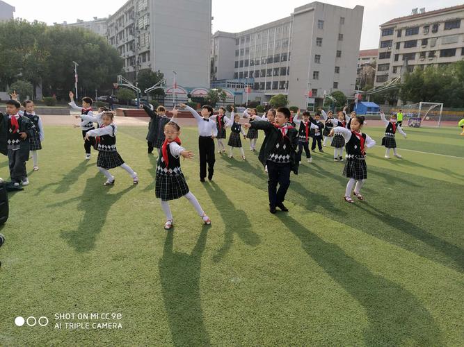 观摩孝感市玉泉小学