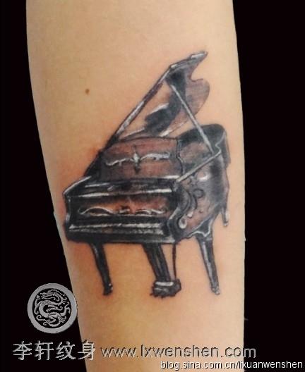 北京纹身—钢琴纹身