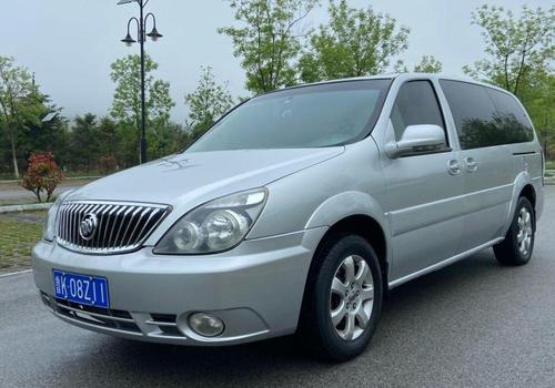 【威海】2010年7月 别克gl8 2008款 陆尊 3.0l ct 舒适版 自动档