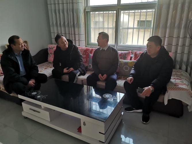 ""春节送温暖"阳信县城市建设综合开发公司走访慰问退休职工!