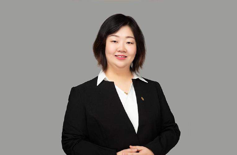 李妍