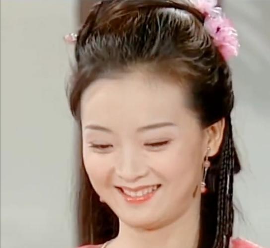 王艳年轻的时候很好看啊