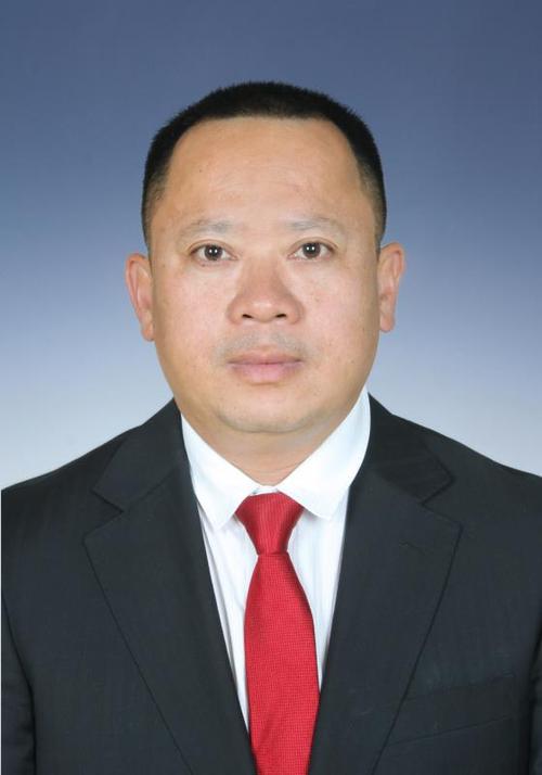 通海县人民政府领导成员工作分工