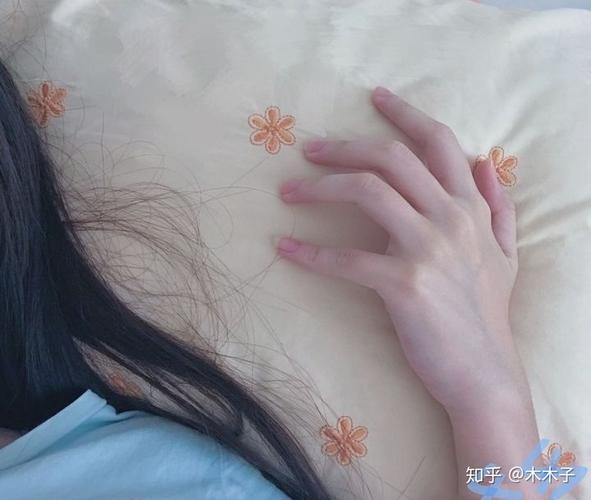 女生的手怎样变好看?
