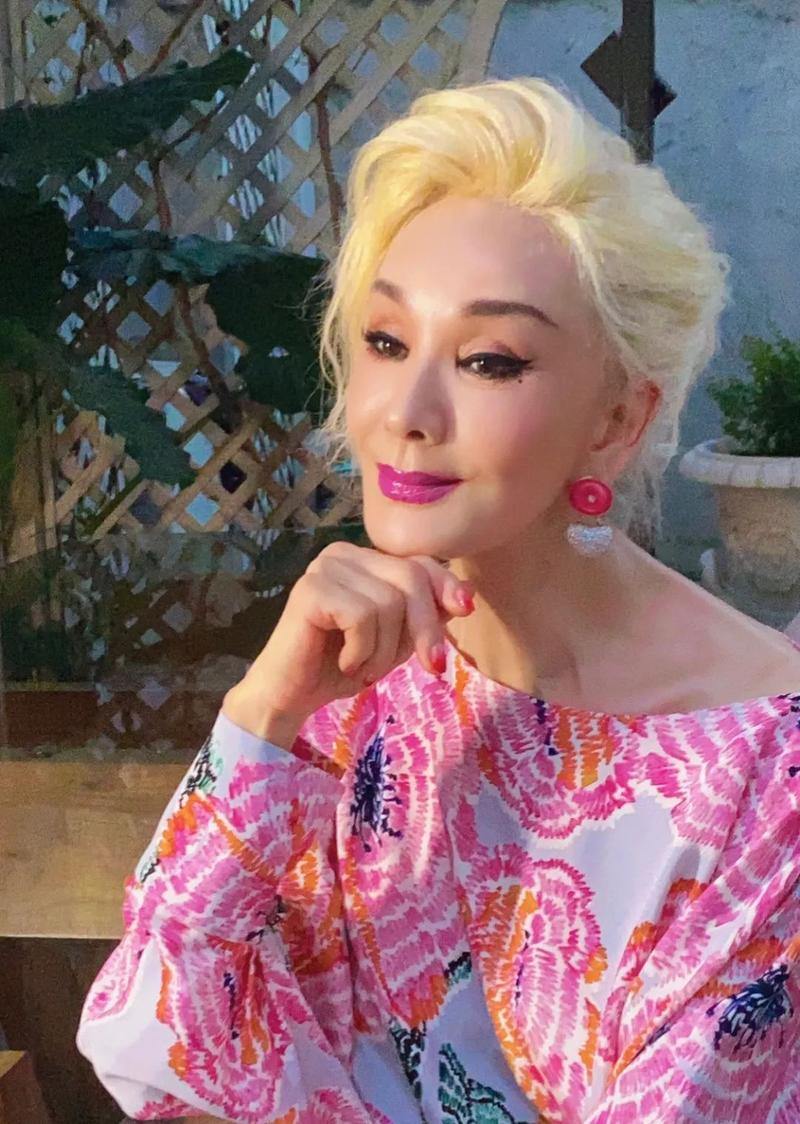 夏台凤:人生七十方开始