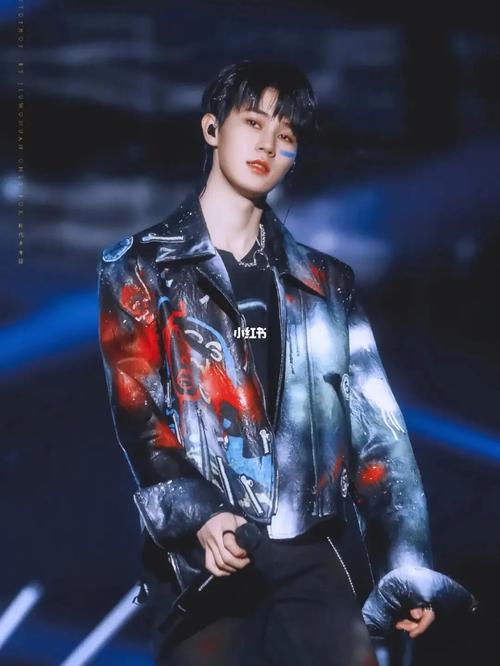 时代少年团张真源~7815_时代少年团_张真源_校服