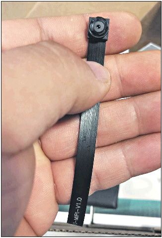 网售针孔摄像头可置于鞋内 律师:若有违法行为销售者与平台需担责