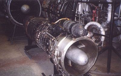 歼-6基本型采用的是米库林设计局研制的rd-9b轴流式涡喷发动机,国内称