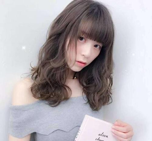 长脸女生适合什么发型,11款减龄又时尚的轻熟风发型