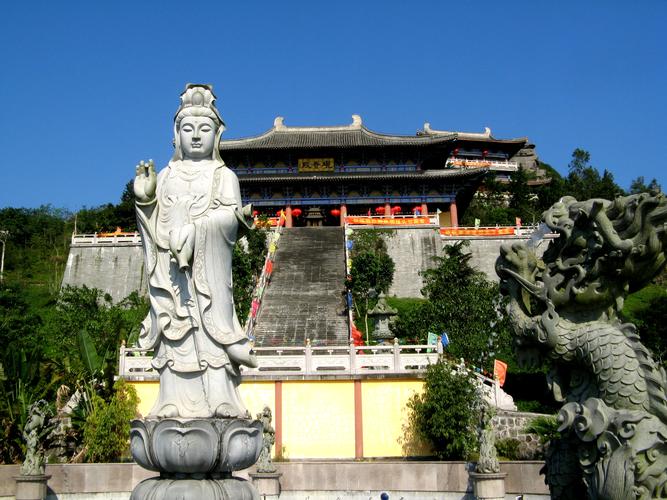 世界最大的道教建筑群:海南文笔峰玉蟾宫