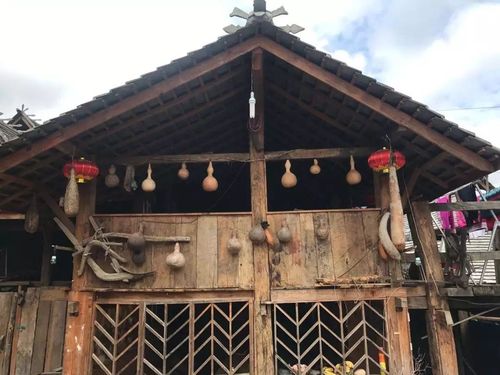 澜沧拉祜族自治县勐根村老达保寨.寨子在大山深处,交通不便.