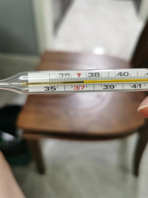 高清体温计37° 照片