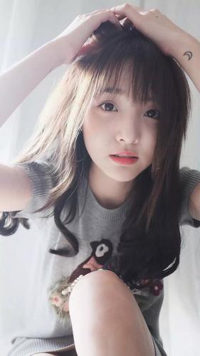 女现代都市真人