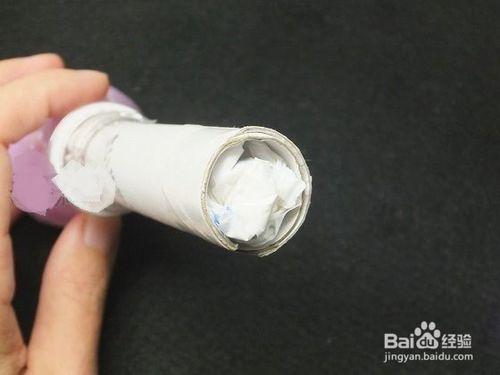 塑料瓶变废为宝制作麦克风儿童玩具教程