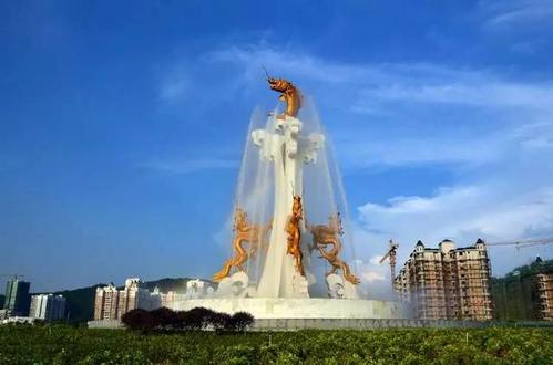 让游客充分体验梧州的绿色生态文明和西江文化生态型景区.