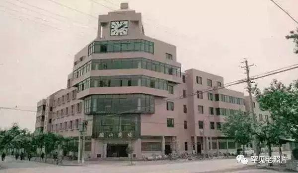 这些珍贵的老照片 带你看镇江的历史,还有1994年的大港._年代