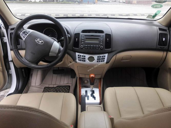 09年现代悦动1.6自动挡