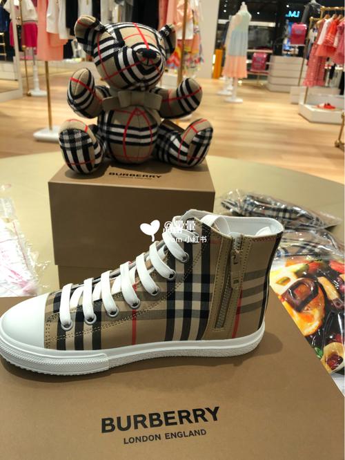burberry 鞋子_博柏利怎么样_鞋子_burberry_时尚_鞋靴