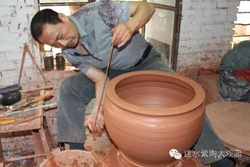 范成雄--紫陶设计制作大师