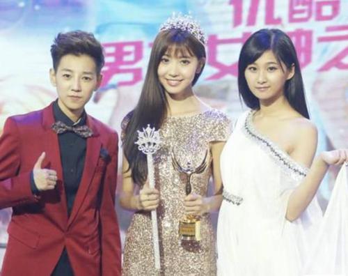 【娱乐八卦】邻家女神养成记!世界上最好的李梦颖