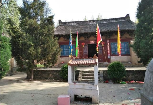 洛宁隍城庙始建于元末明初