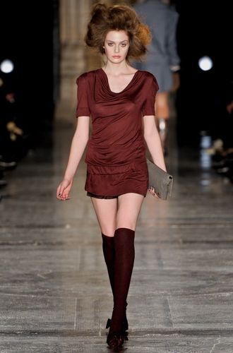 薇薇恩·韦斯特伍德之红牌(vivienne westwood red label)一出场就给