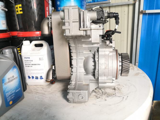 法士特授权液力缓速器总成加装维修以及配件批发fhb400-g24187