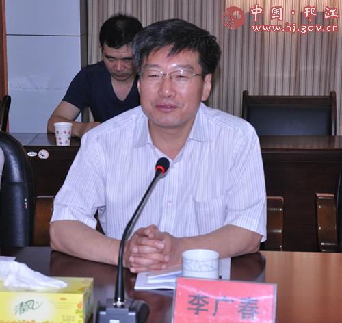 省市媒体聚焦"最美基层干部"朱快乐