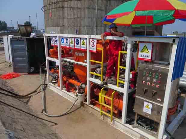 清洗设备清洗设备清洗车全自动油罐清洗车和大型的机械清洗设备,并