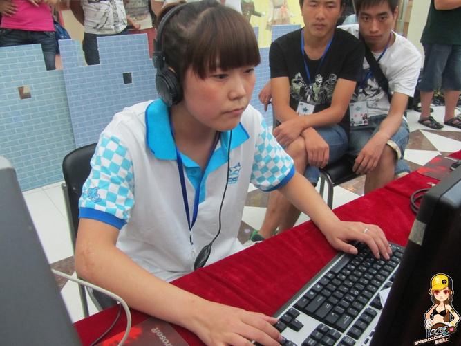 ssc2012西北站赛 刘彤荣膺女子竞速冠军头衔-qq飞车官方网站-腾讯游戏