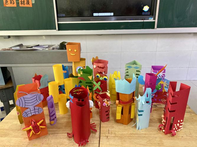 《神奇的装饰柱》